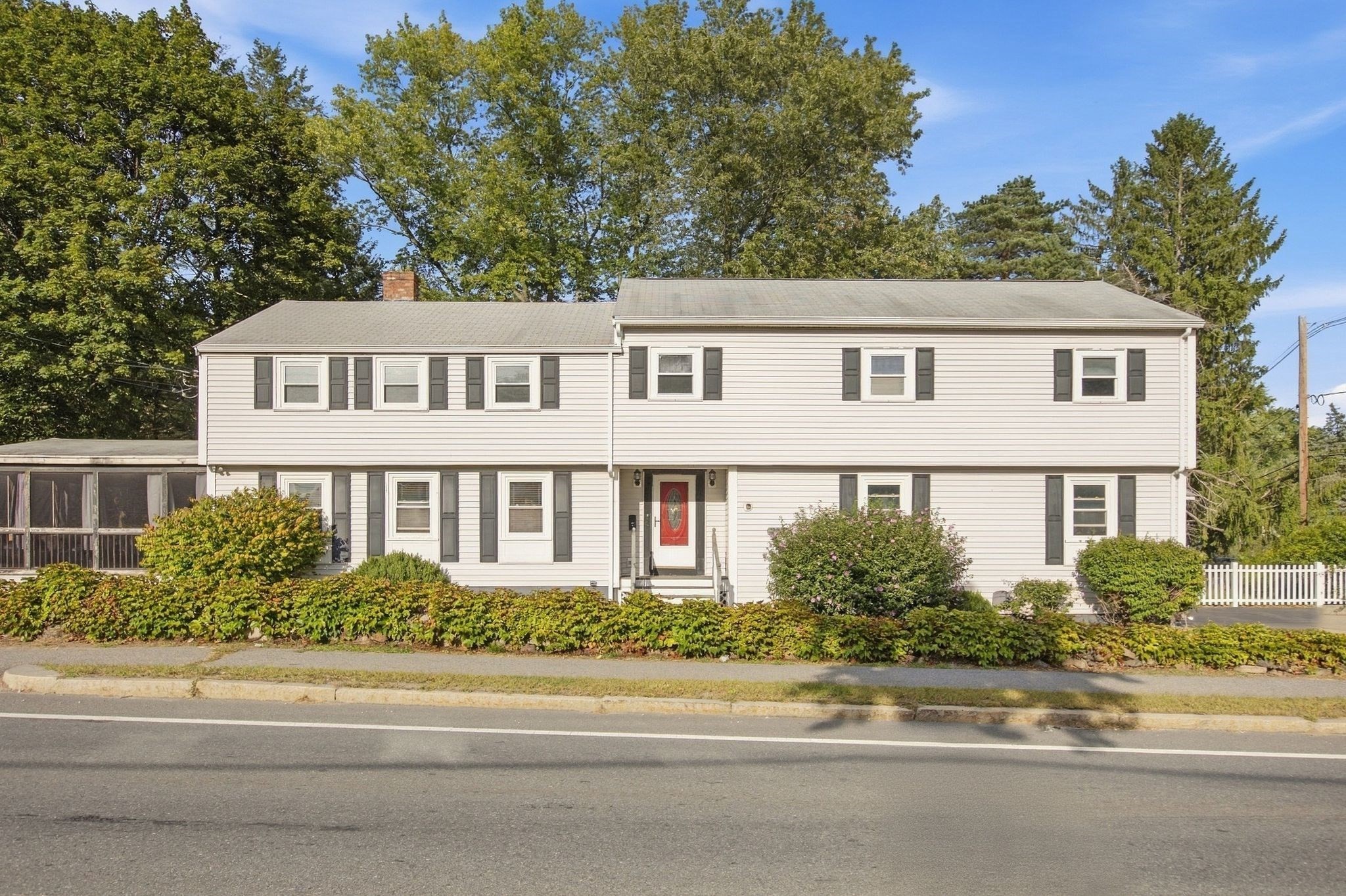 222 Cambridge Road Property Photo 1