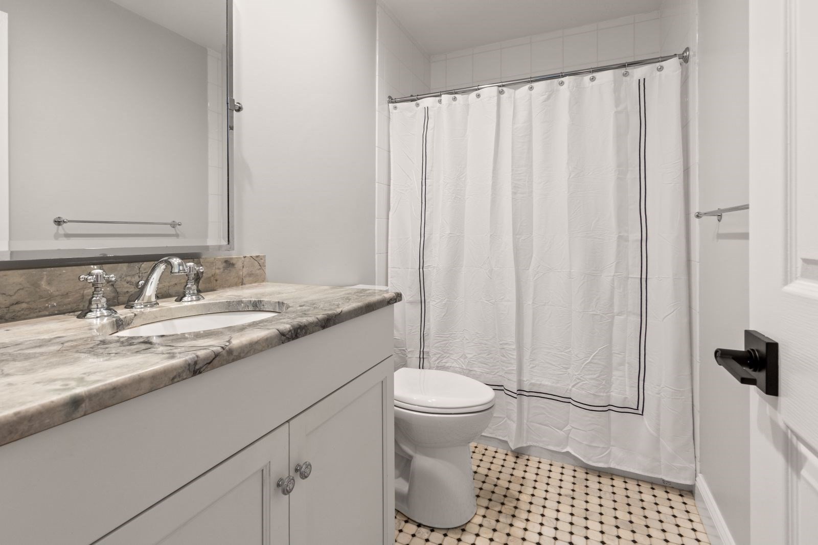 75 Clarendon St # 607 Property Photo 9