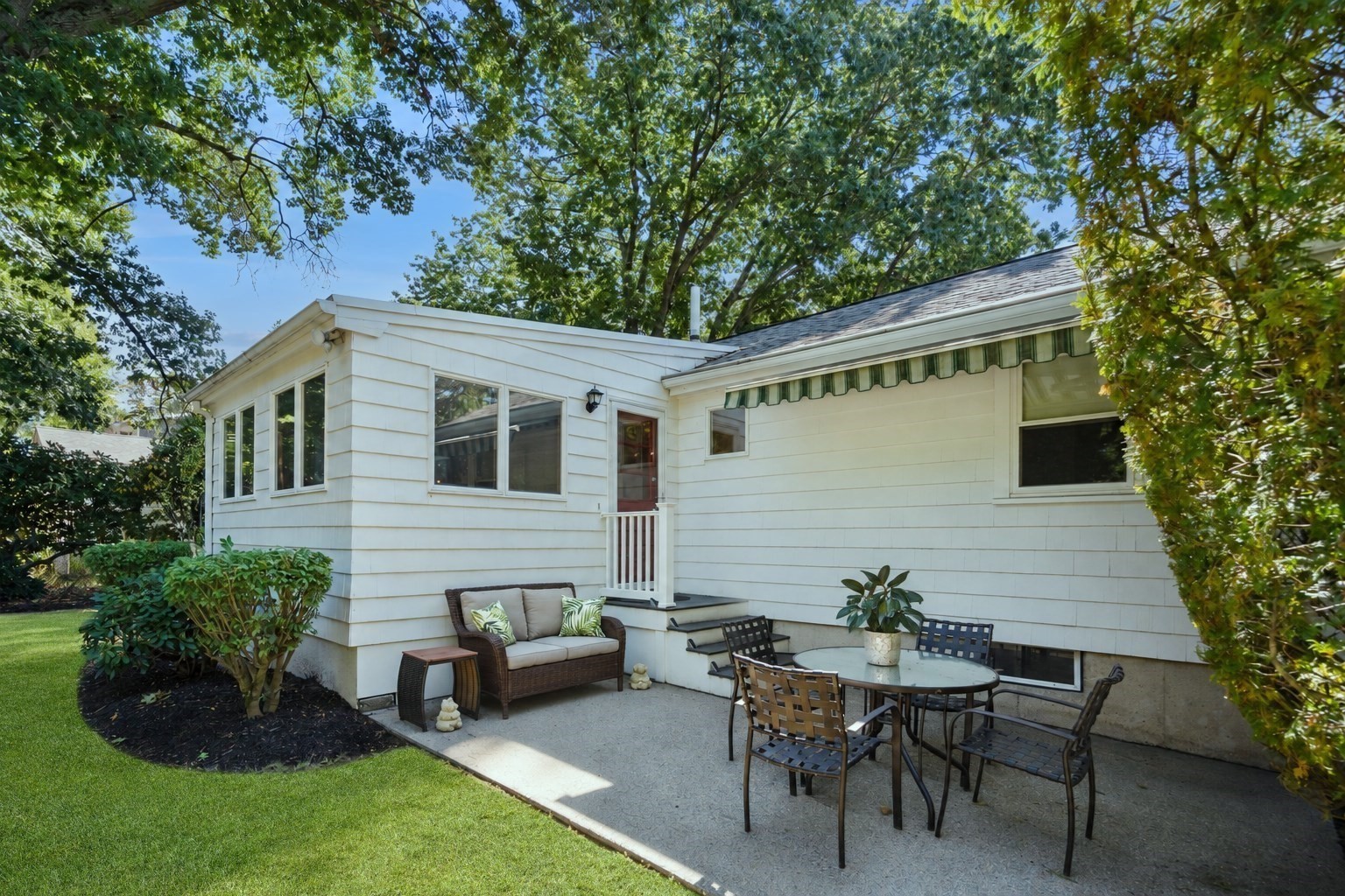39 Robin Rd Property Photo 30
