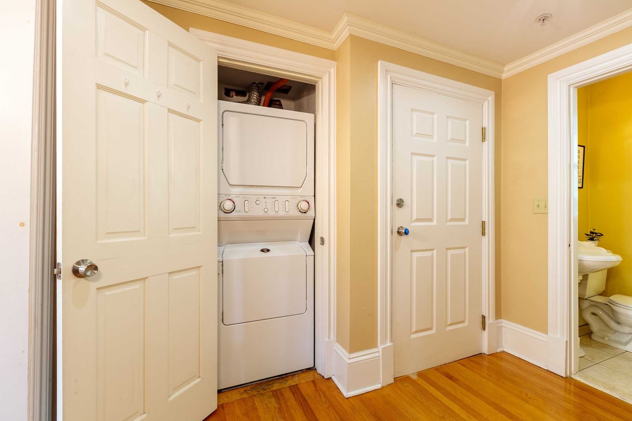 561a Broadway # 2 Property Photo 11