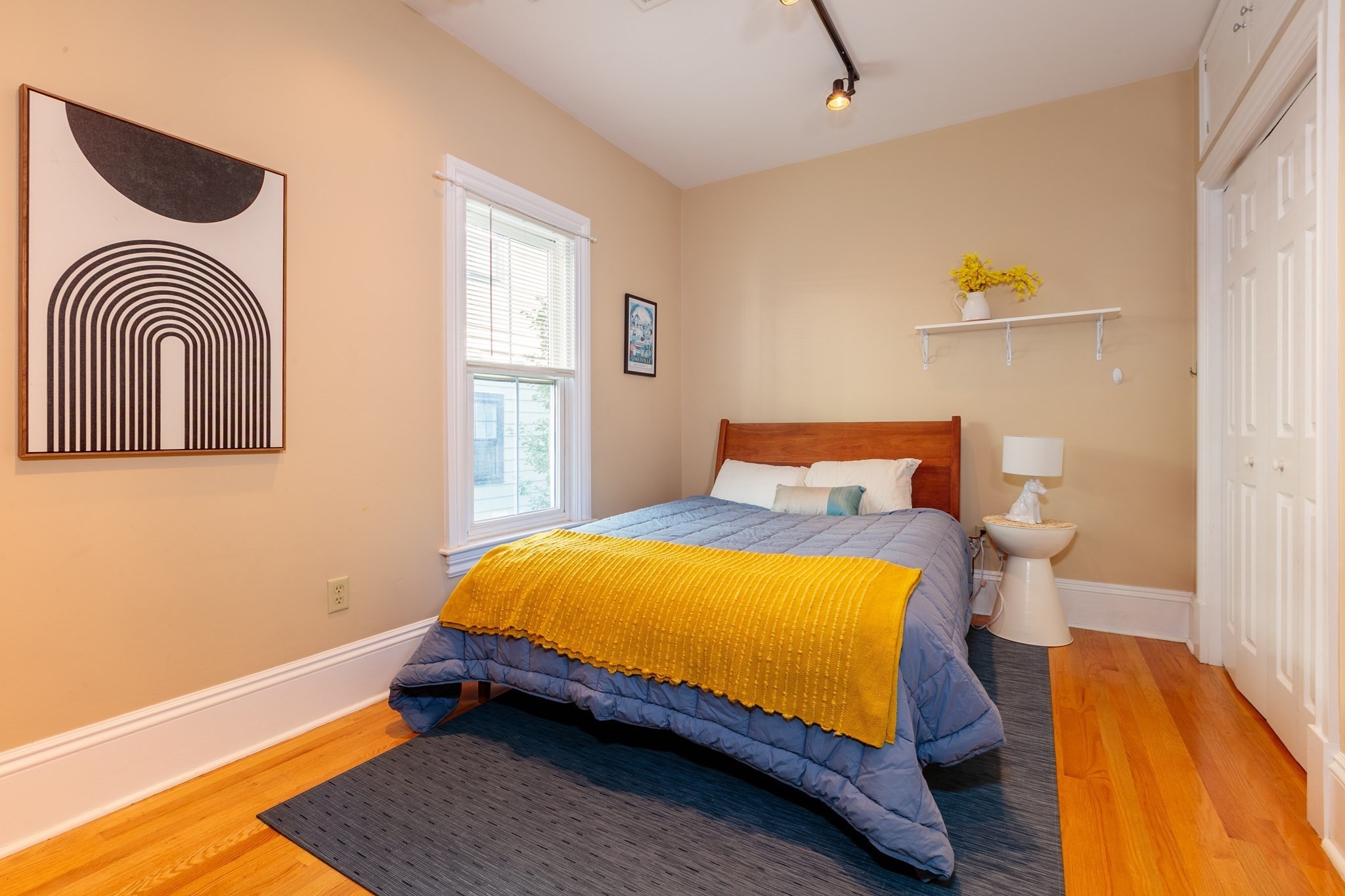 561a Broadway # 2 Property Photo 14