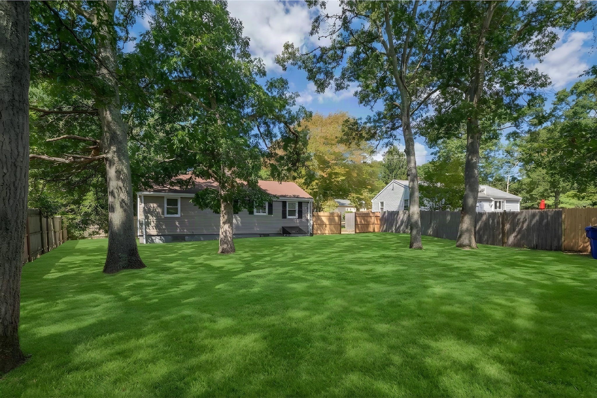 6 Handy Rd Property Photo 4