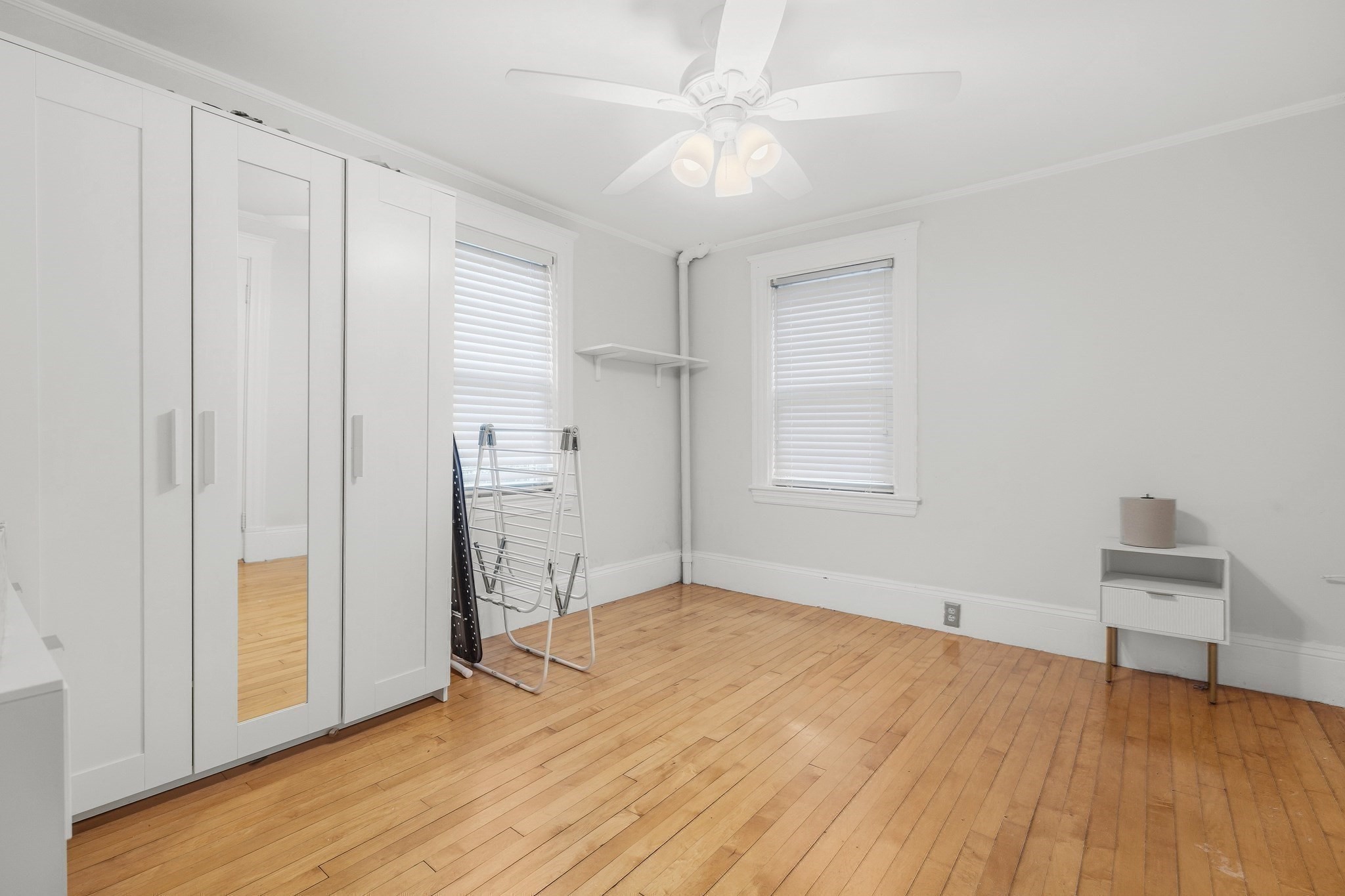 97 Burkeside Ave Property Photo 13