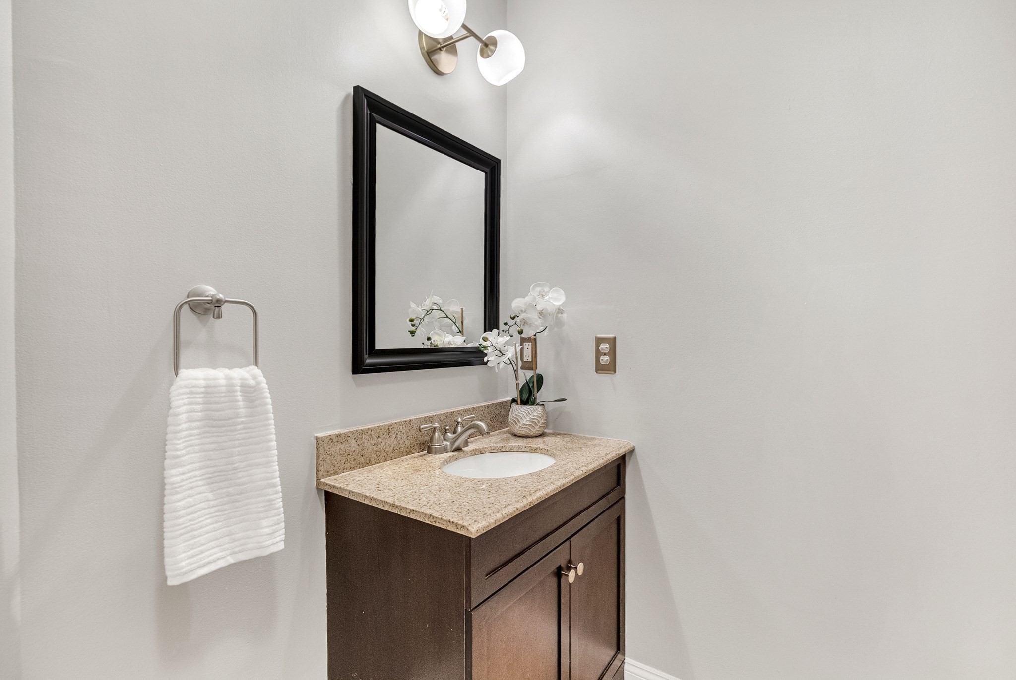 45 Bishops Forest Dr # 45 Property Photo 27