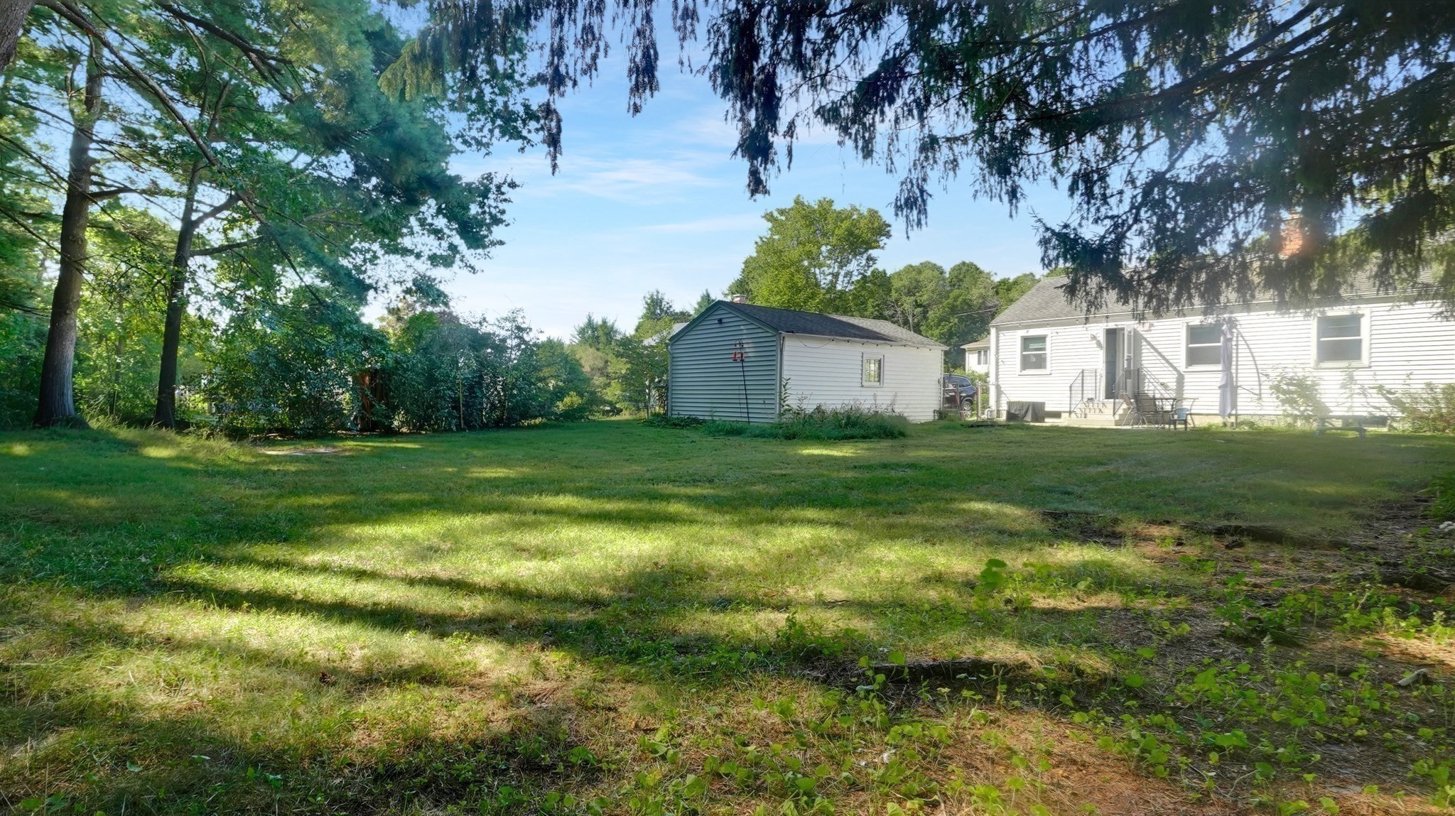 59 Holland Dr Property Photo 32