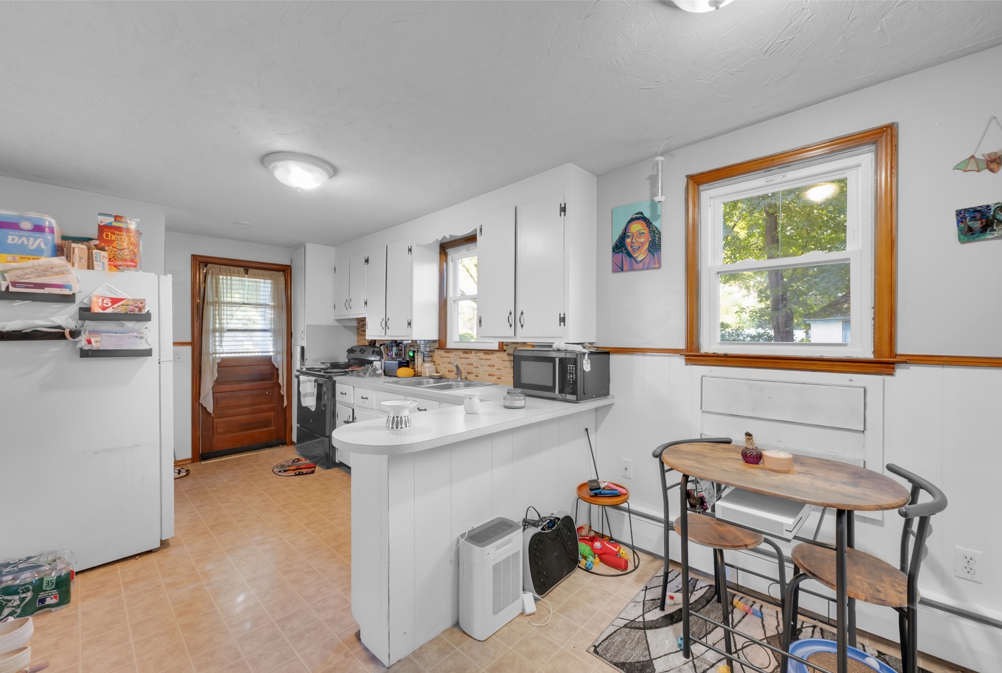 1 Elm St Property Photo 3