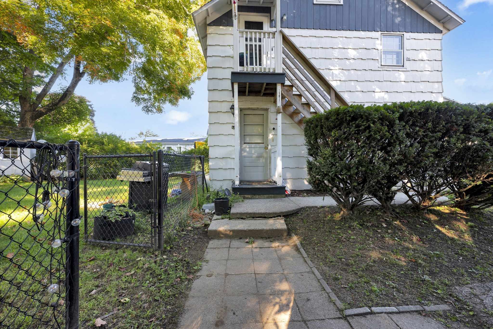 1 Elm St Property Photo 11