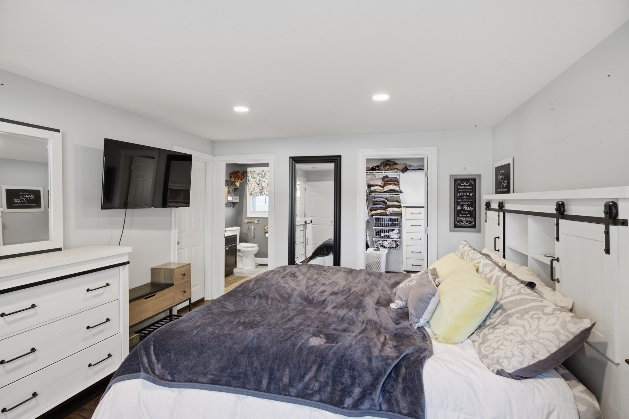 47 John St Property Photo 13