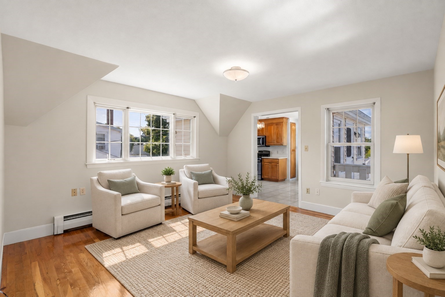 19 Penn St Property Photo 4