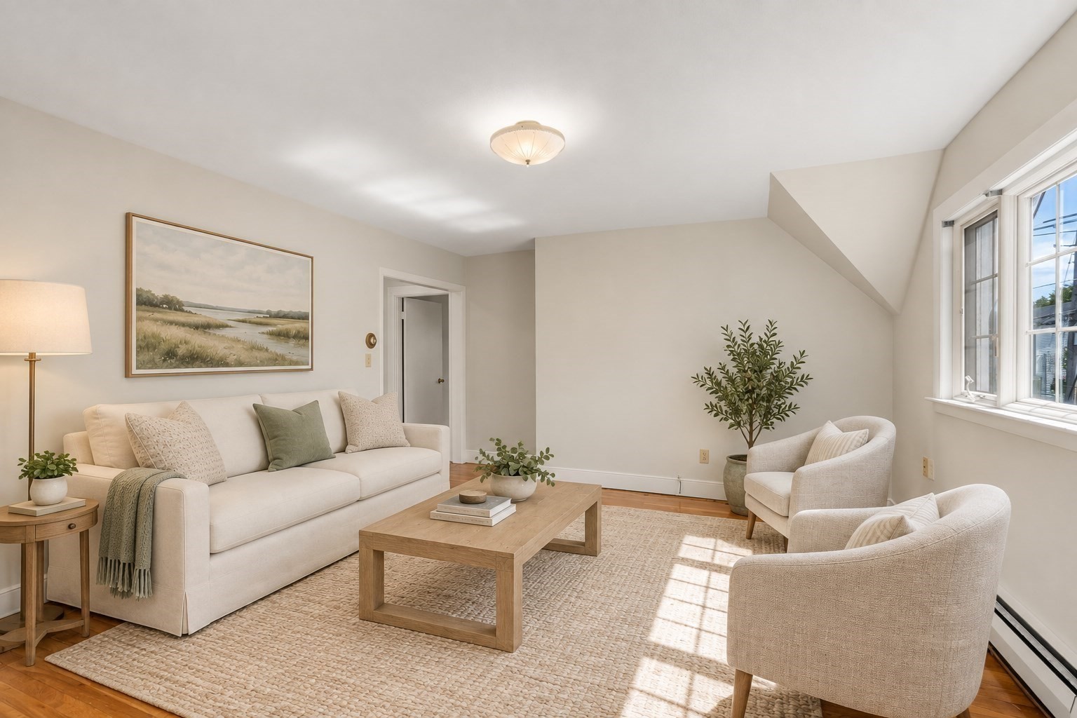 19 Penn St Property Photo 9