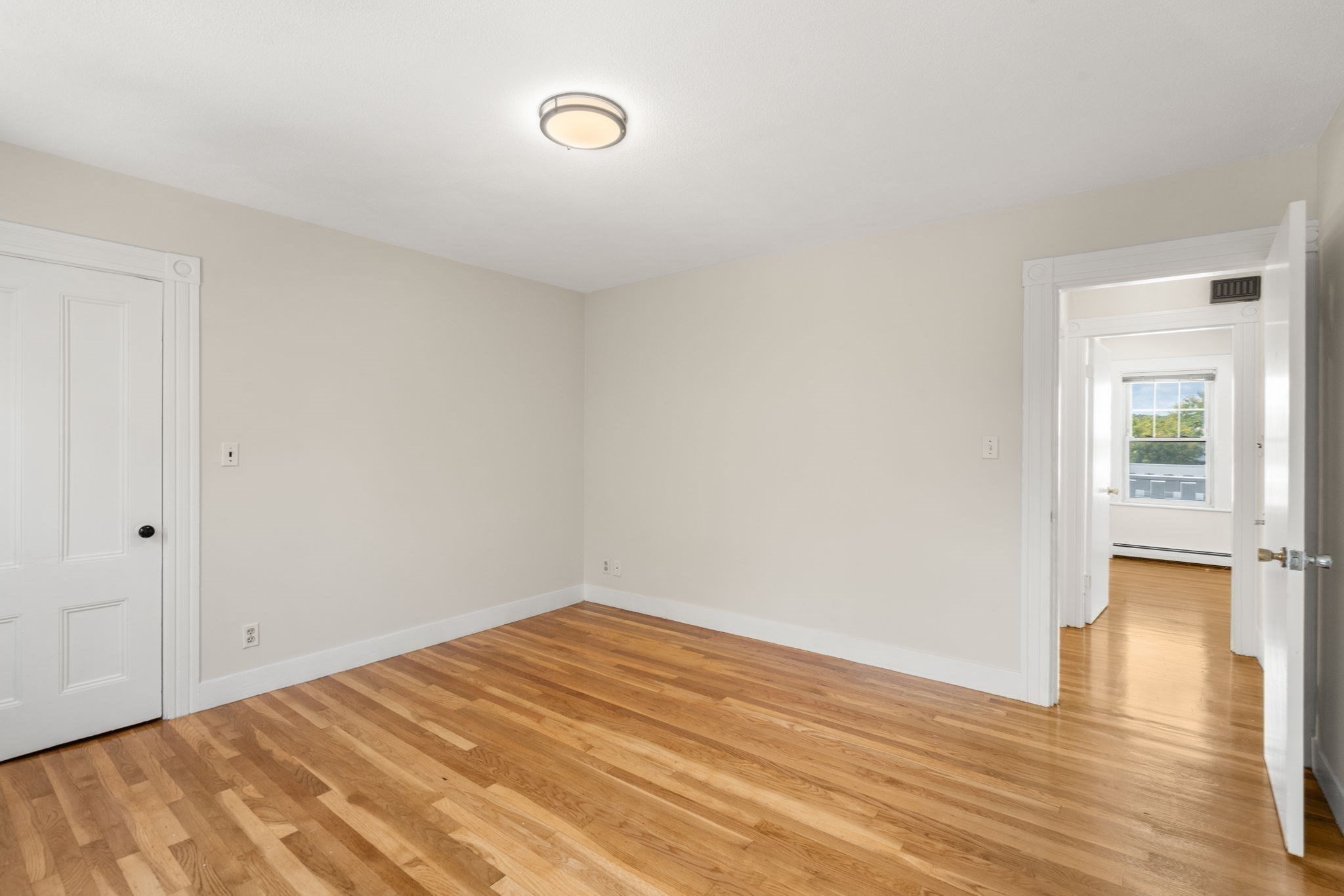 19 Penn St Property Photo 18