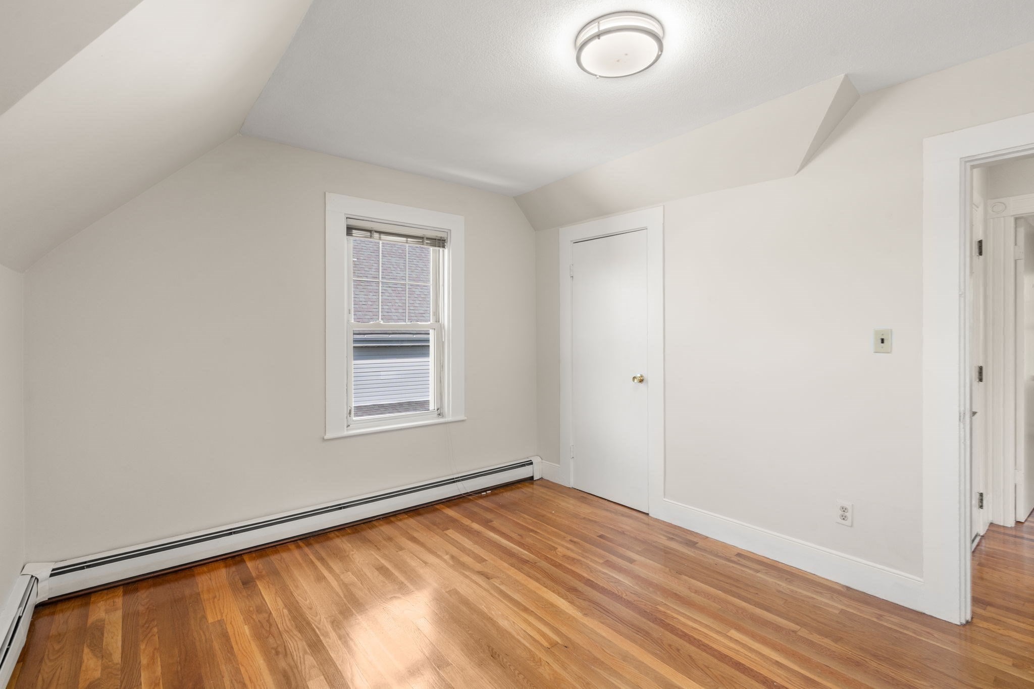 19 Penn St Property Photo 19