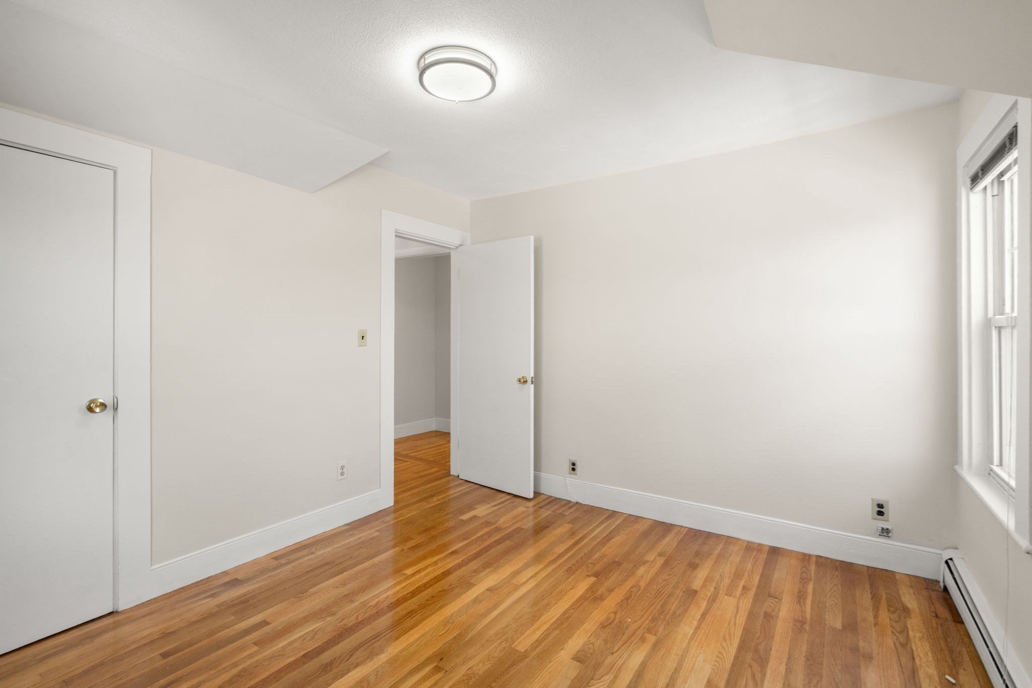 19 Penn St Property Photo 20