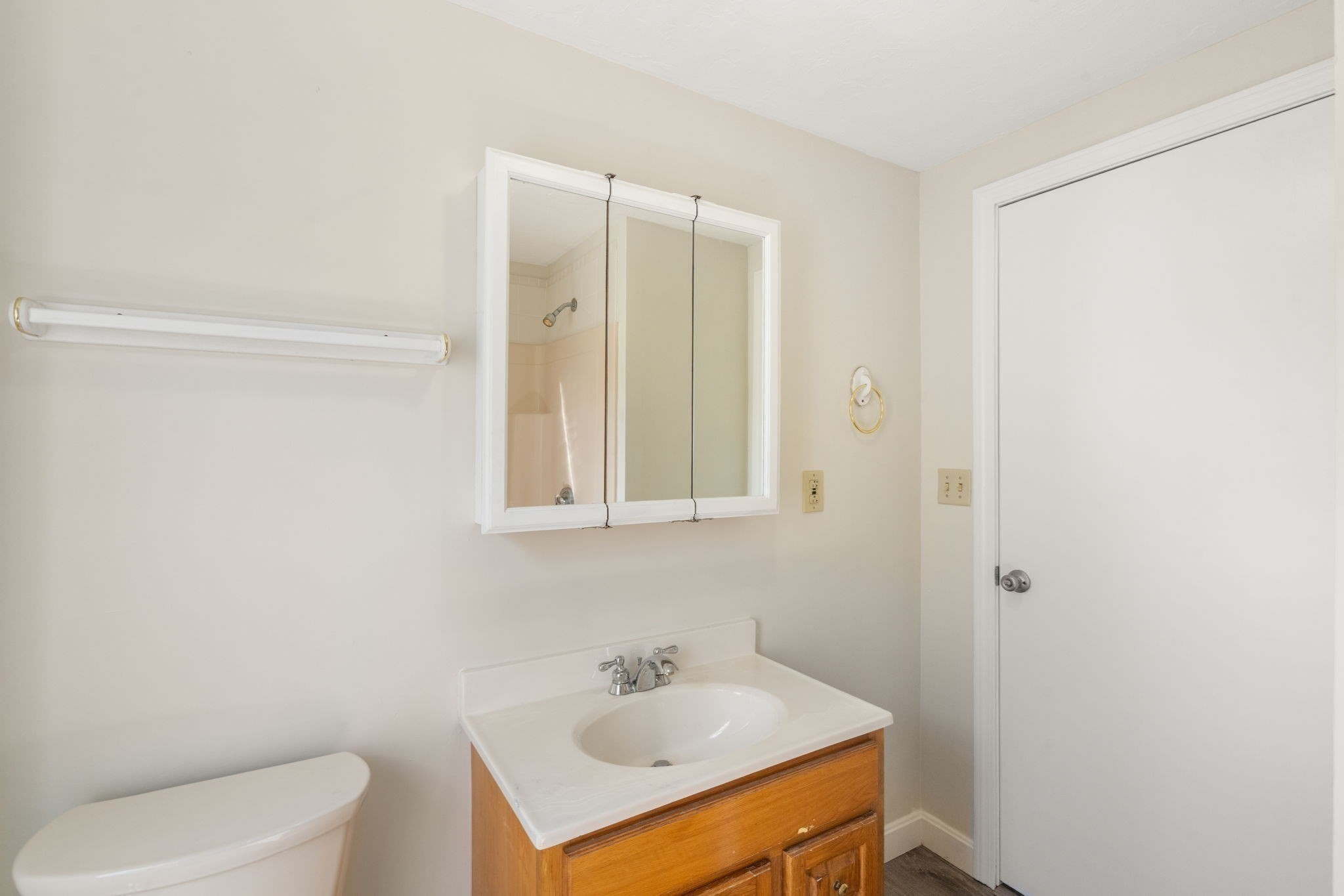 19 Penn St Property Photo 32