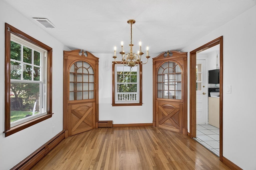 6 Cerdan Ave Property Photo 12