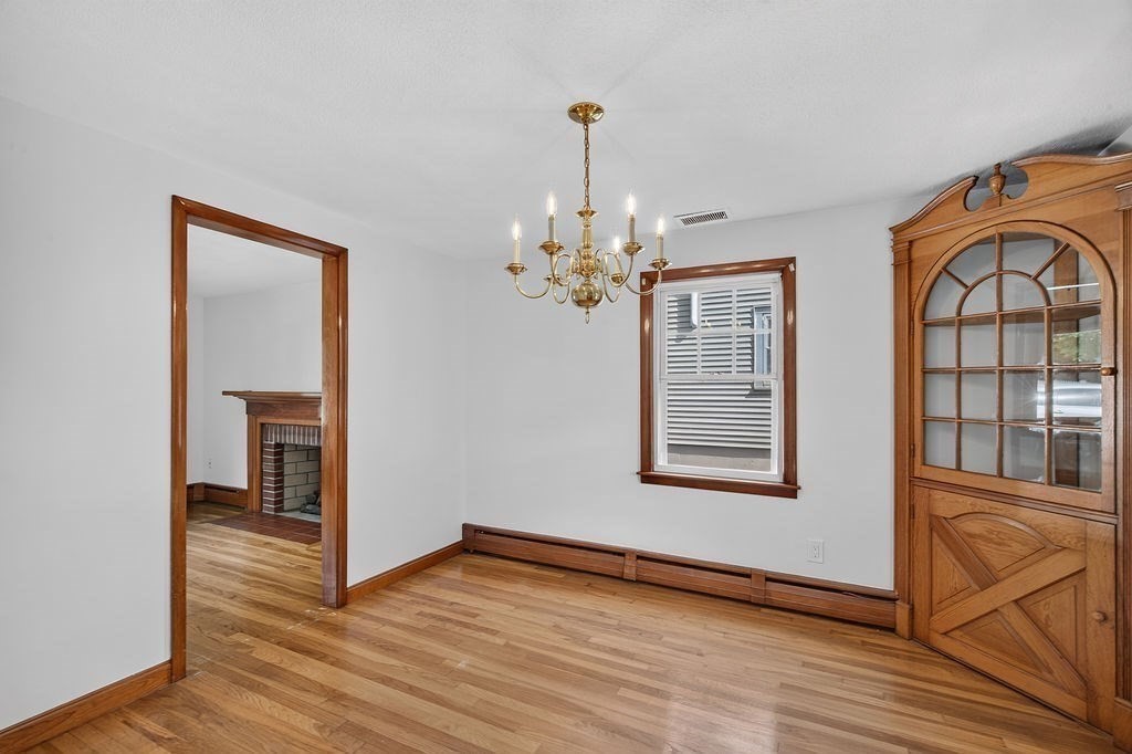6 Cerdan Ave Property Photo 16