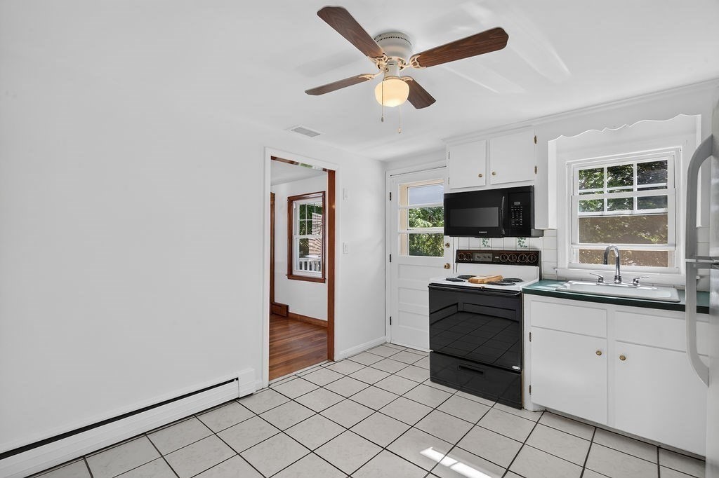 6 Cerdan Ave Property Photo 19