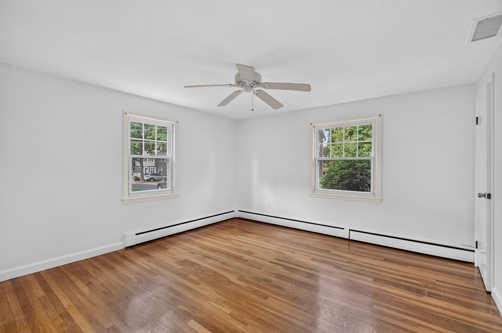 6 Cerdan Ave Property Photo 24