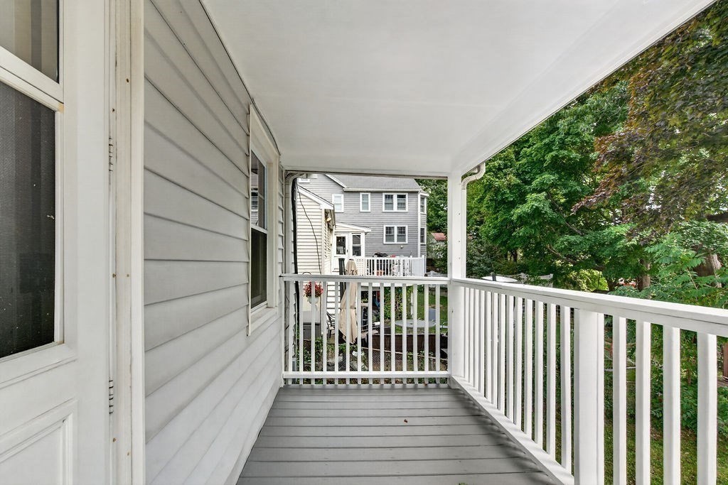 6 Cerdan Ave Property Photo 31