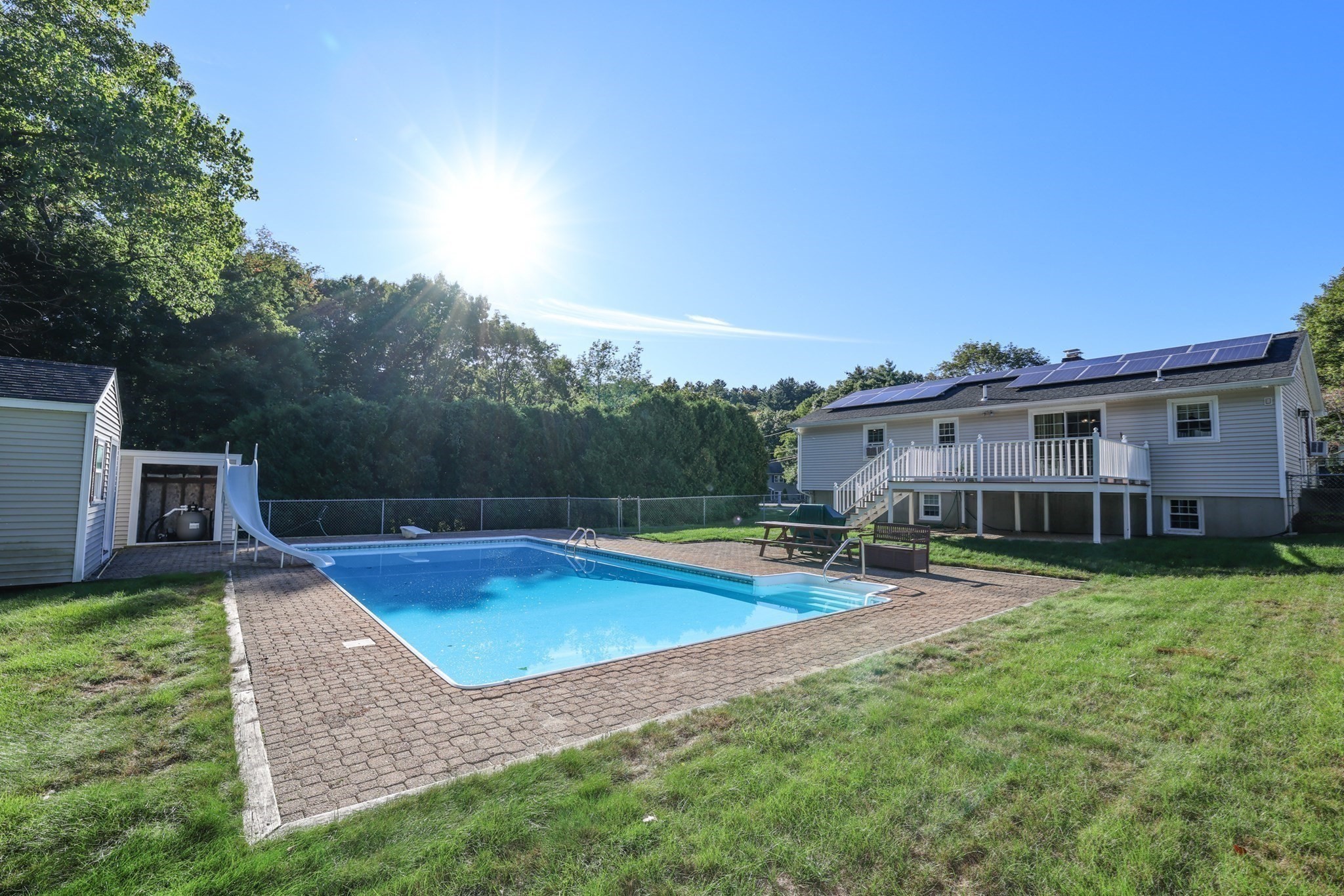 14 Brentwood Dr Property Photo 6