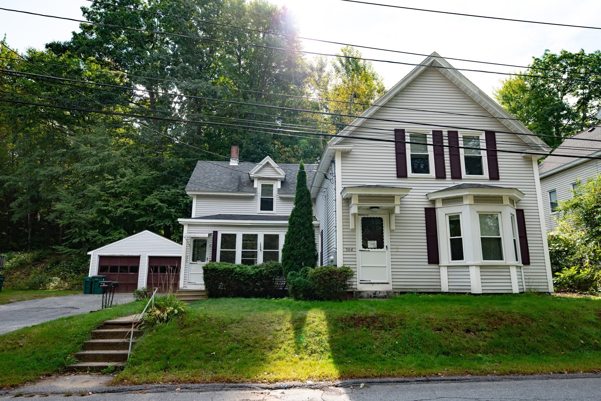 564 Fairmount St Property Photo 1