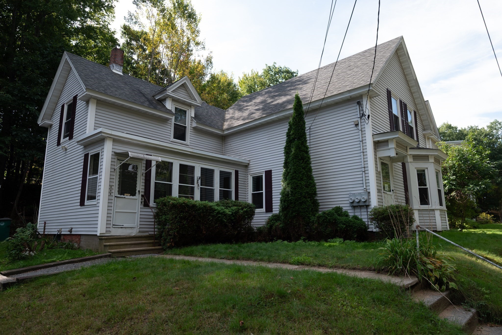 564 Fairmount St Property Photo 2
