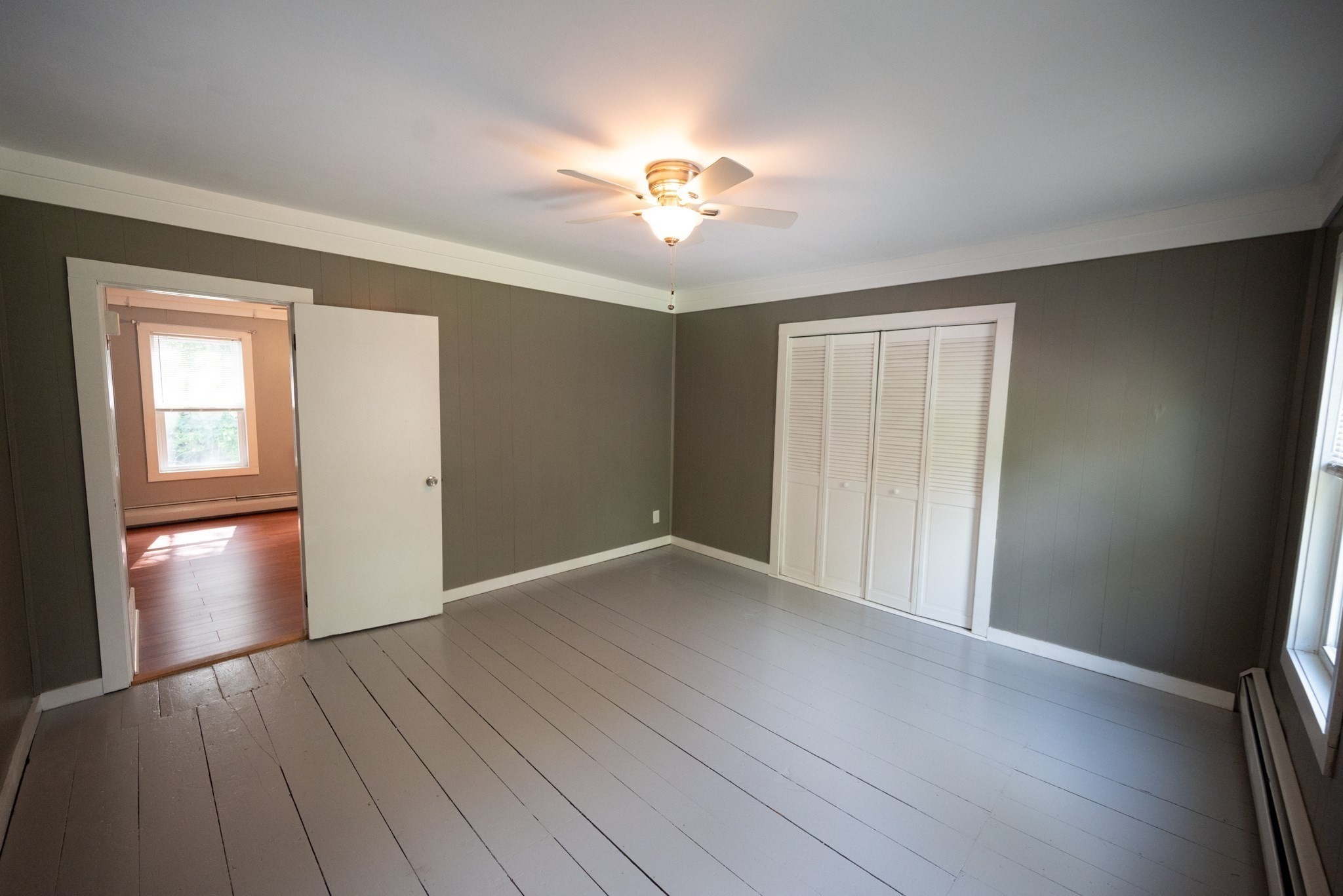 564 Fairmount St Property Photo 14