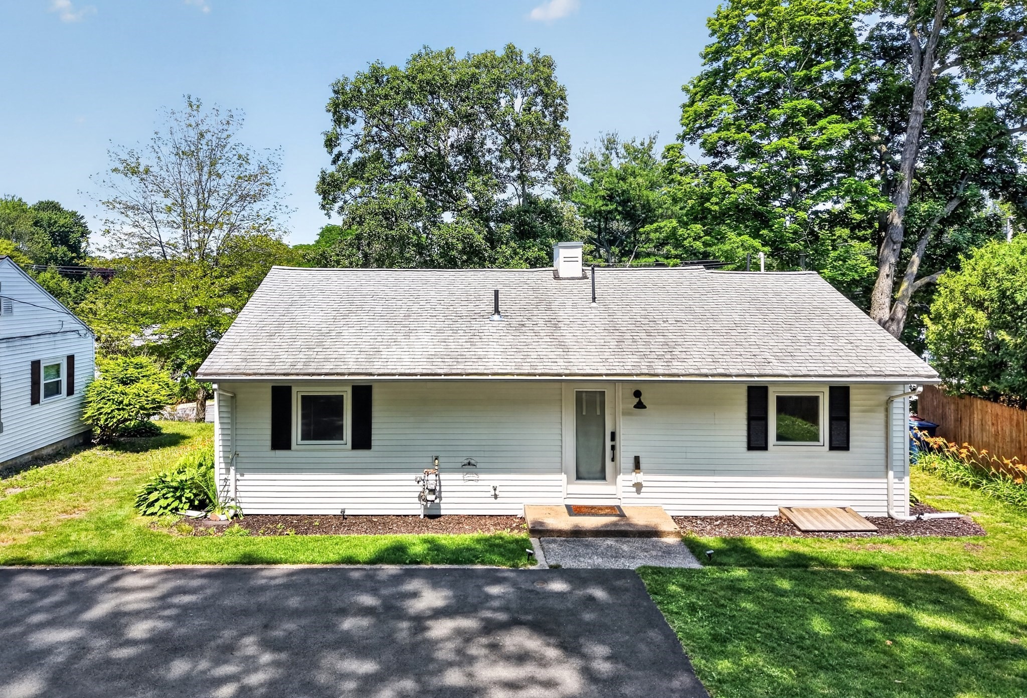 134 Washington St Property Photo 27