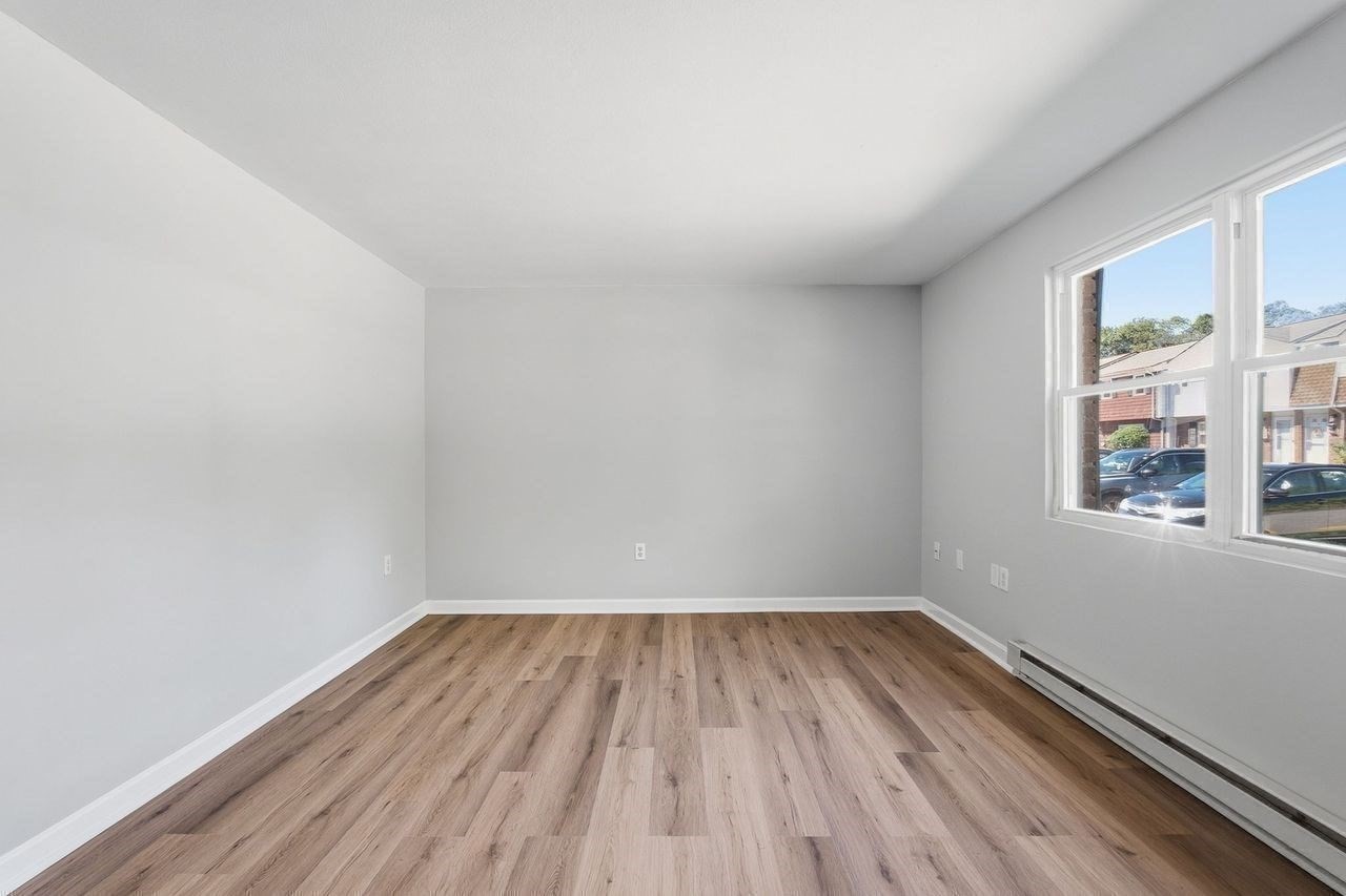 17 Orchard # L Property Photo 9