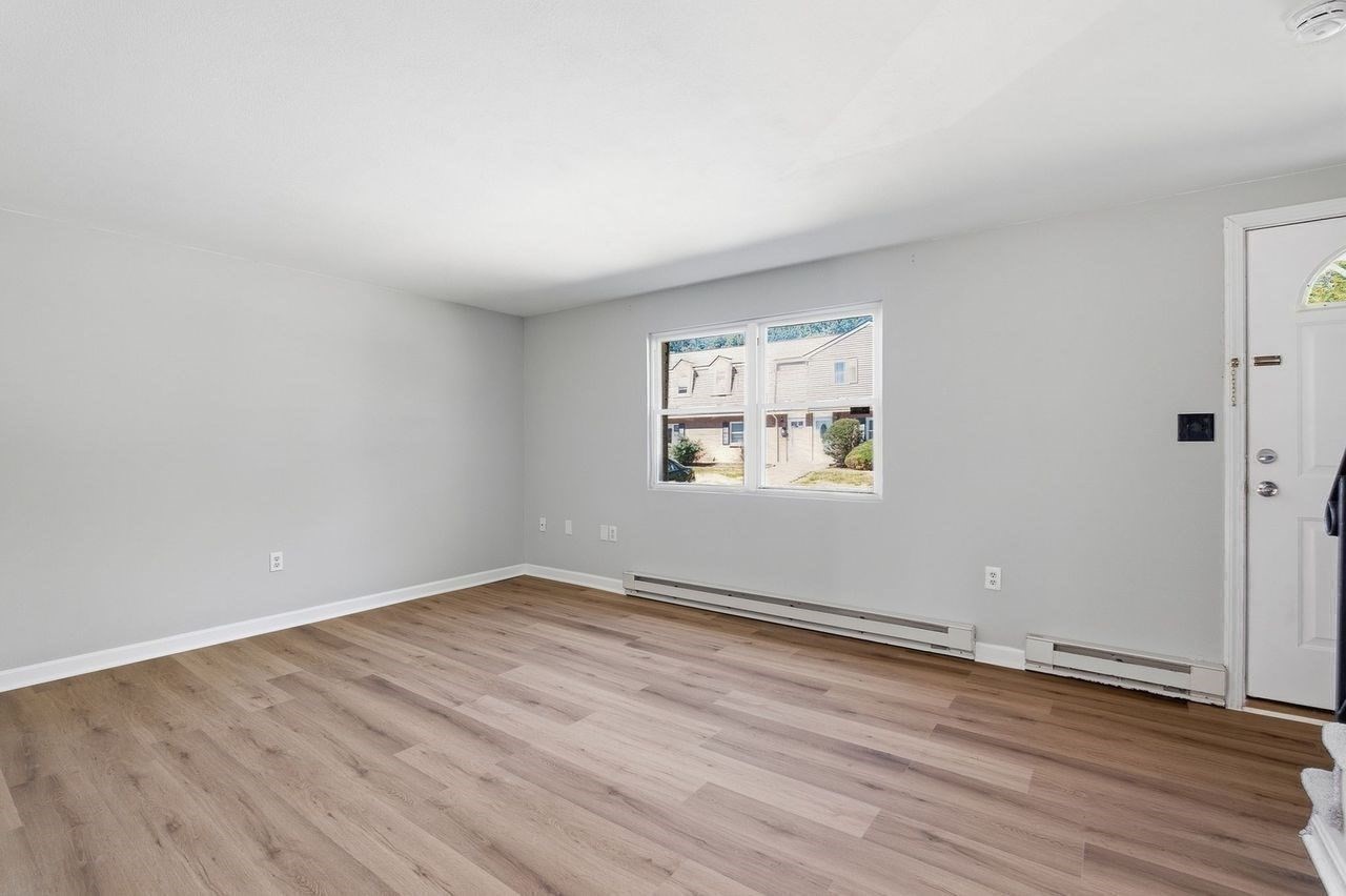 17 Orchard # L Property Photo 11