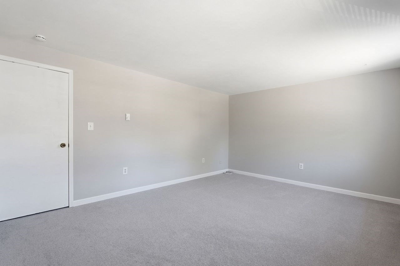 17 Orchard # L Property Photo 17