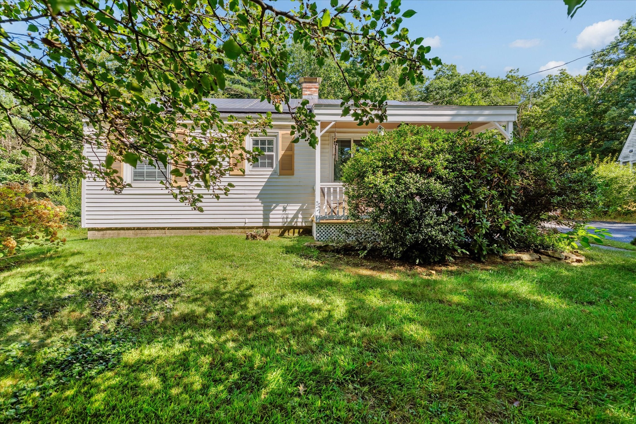 44 New Boston Road Property Photo 2