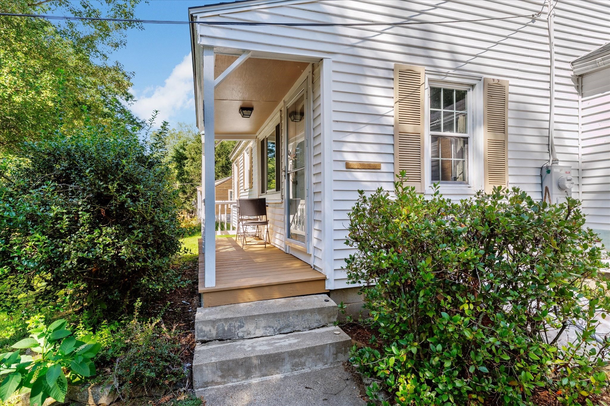 44 New Boston Road Property Photo 4