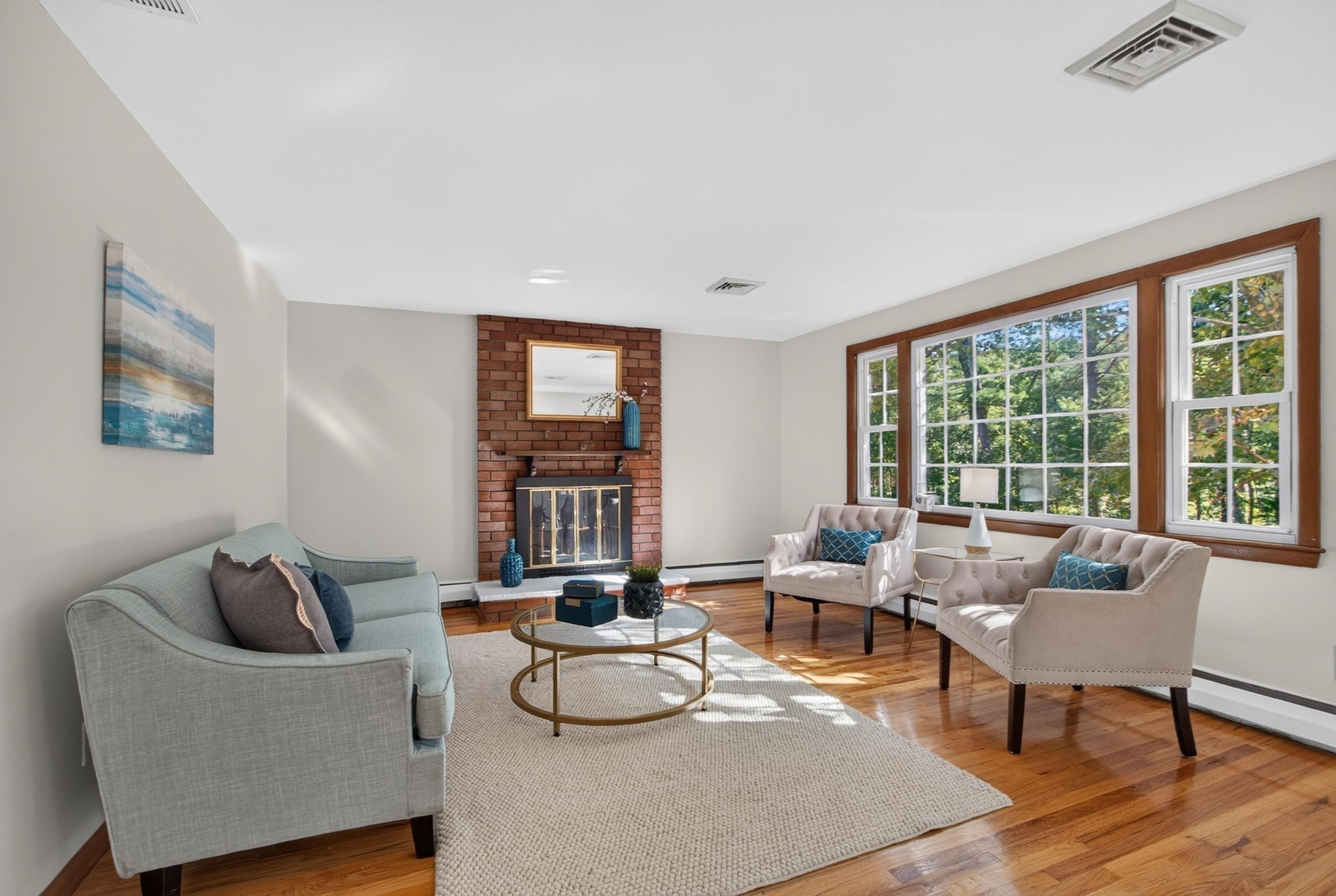 41 Buckingham Drive Property Photo 6