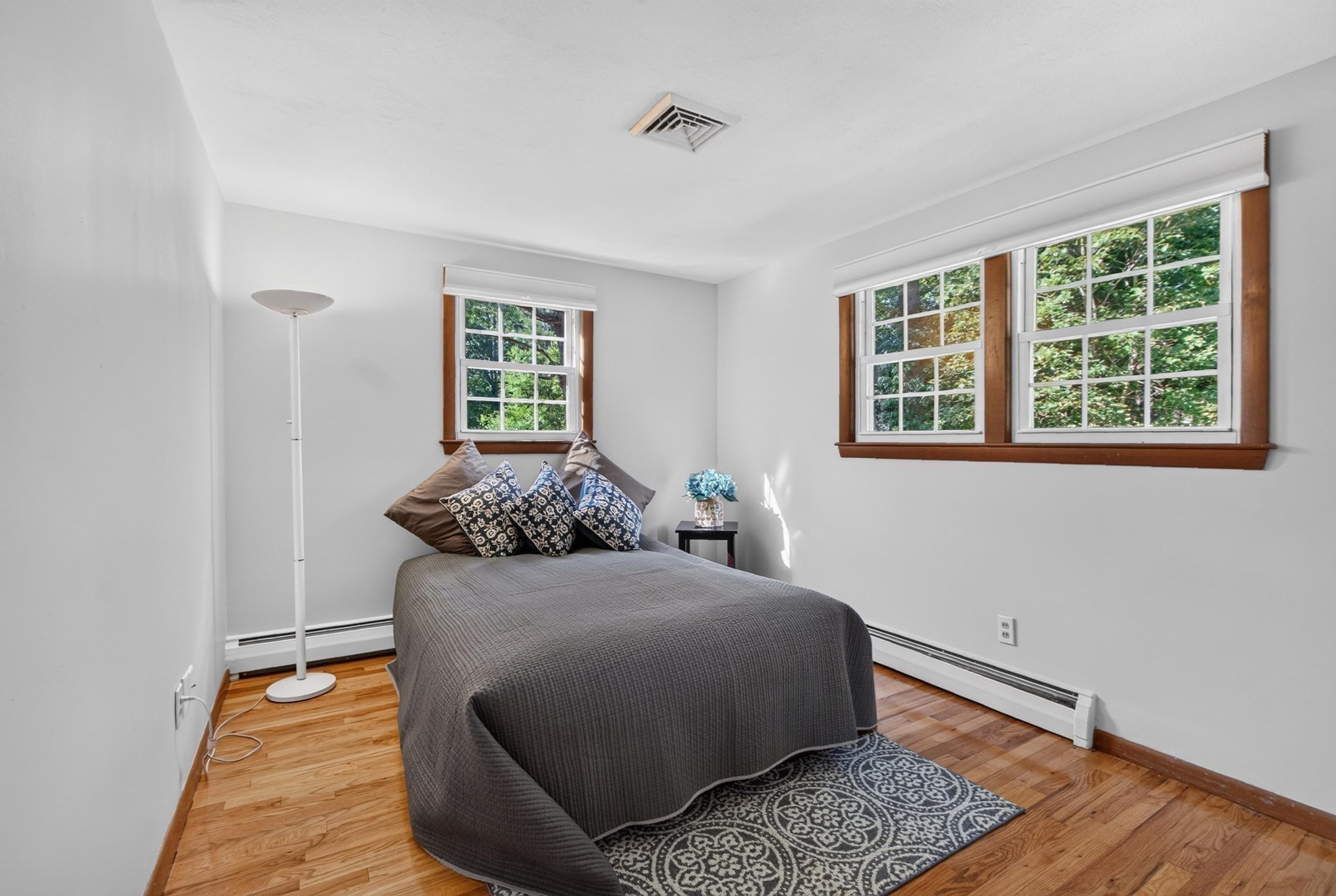 41 Buckingham Drive Property Photo 26