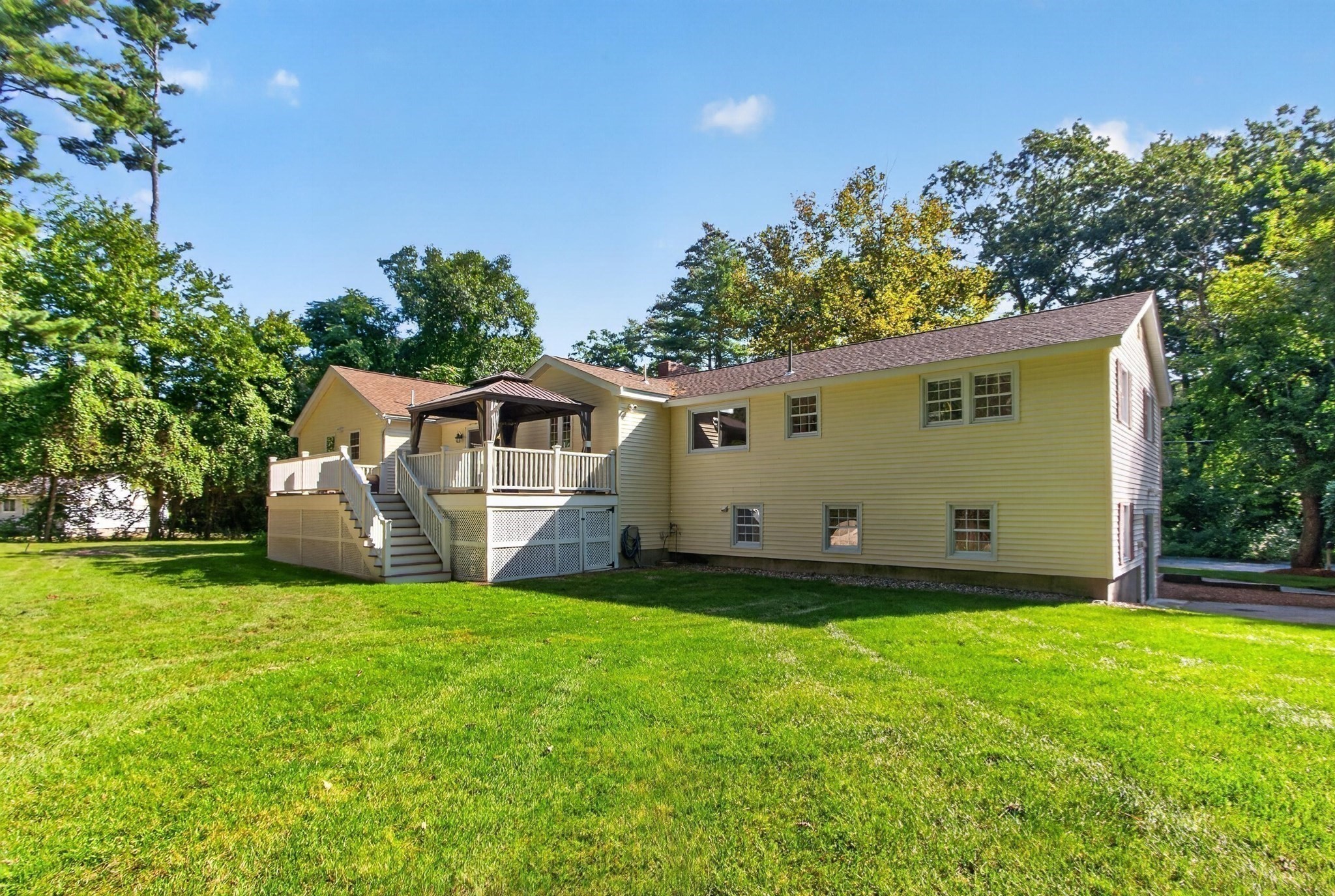 41 Buckingham Drive Property Photo 37