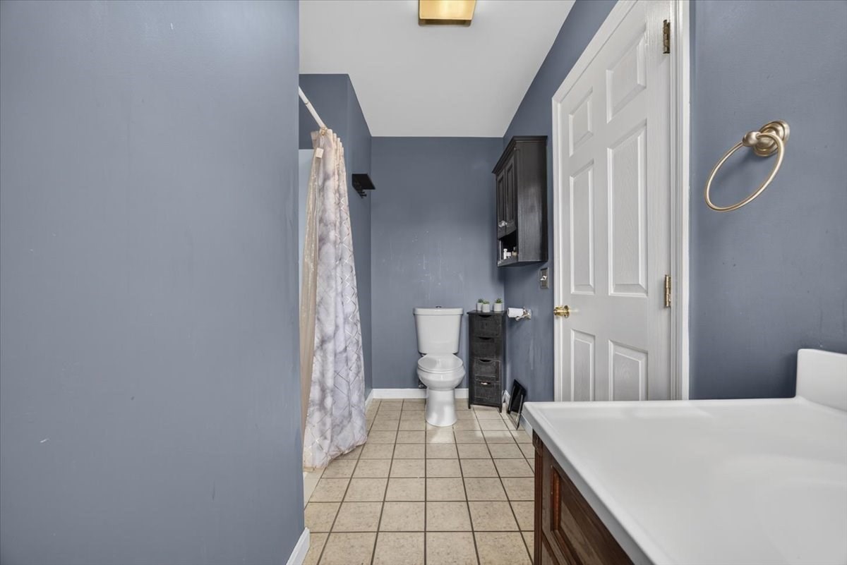 49 Shirley St Property Photo 18