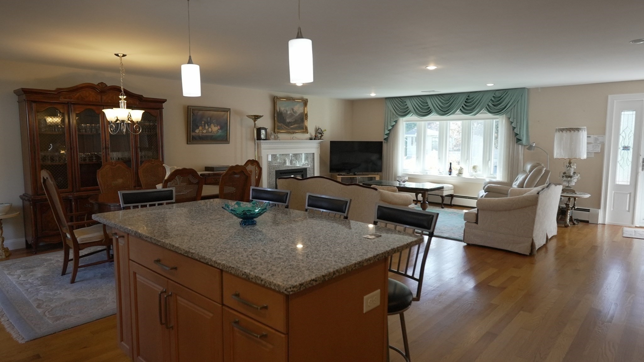 23 Laurine Rd Property Photo 4