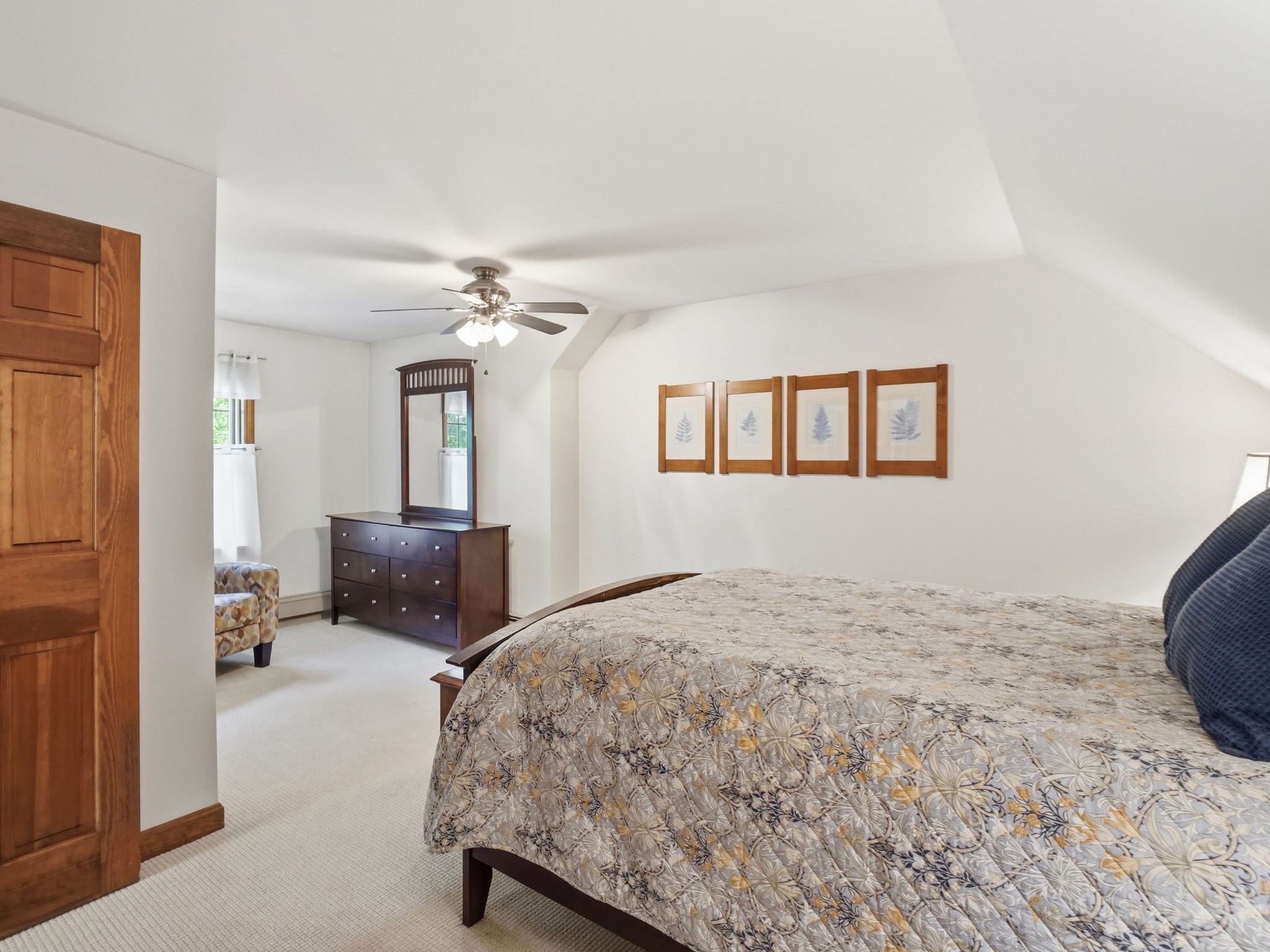 1294 Glebe St Property Photo 31