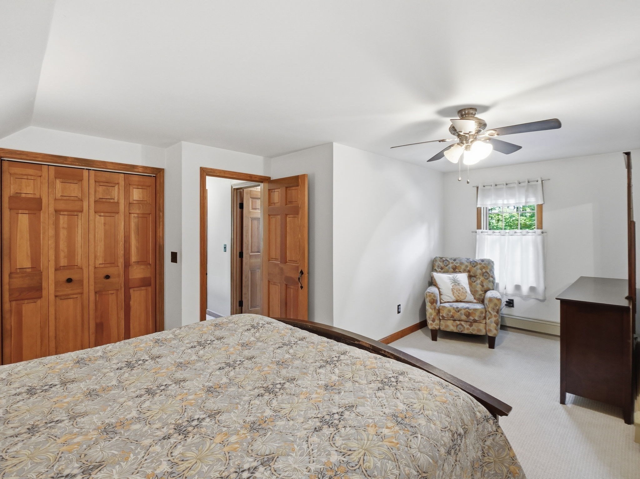 1294 Glebe St Property Photo 32