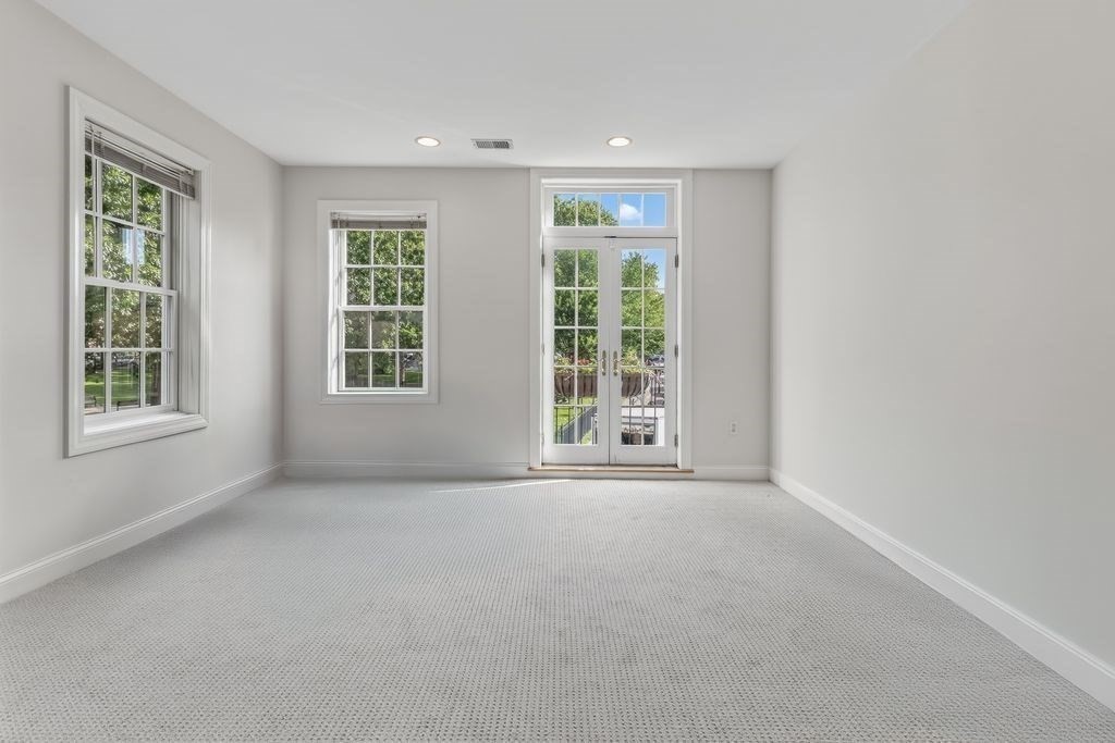 56 Park Street Property Photo 20
