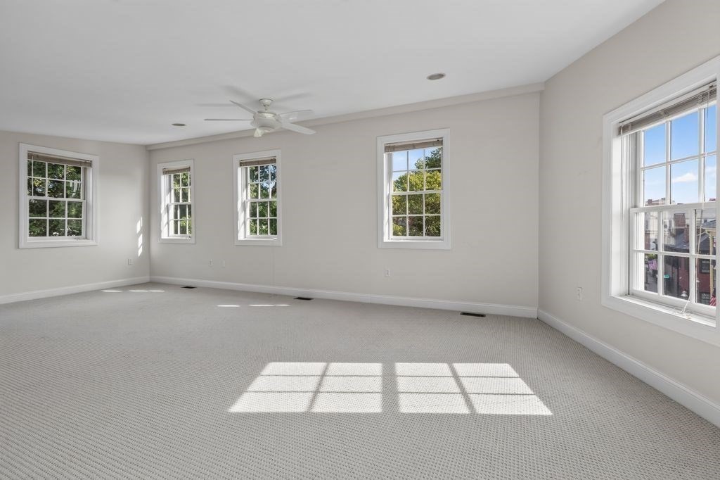 56 Park Street Property Photo 28