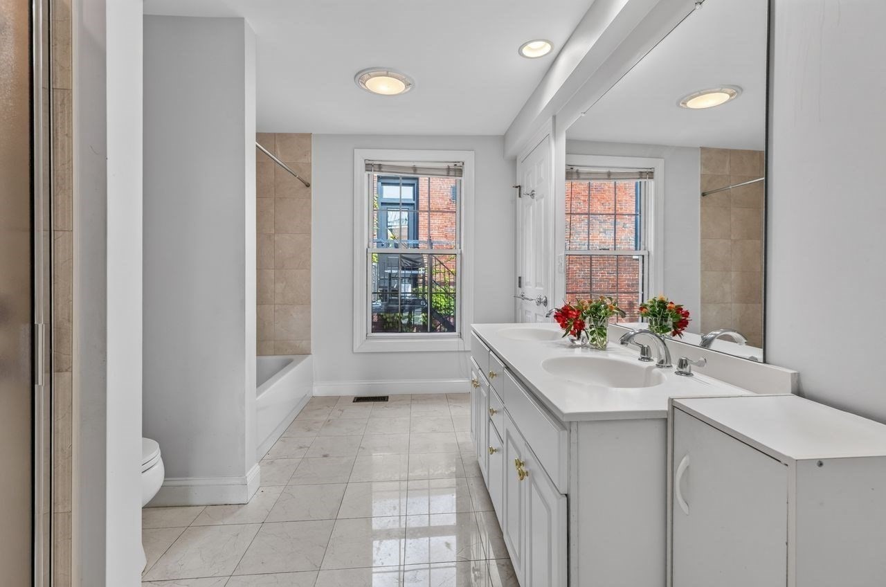 56 Park Street Property Photo 32