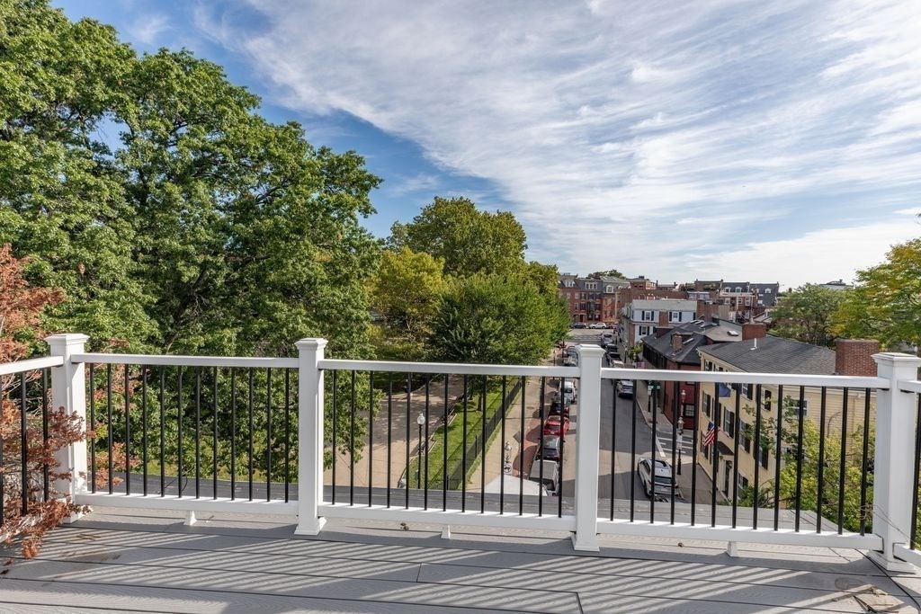 56 Park Street Property Photo 37