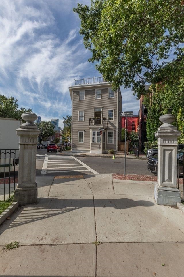 56 Park Street Property Photo 39
