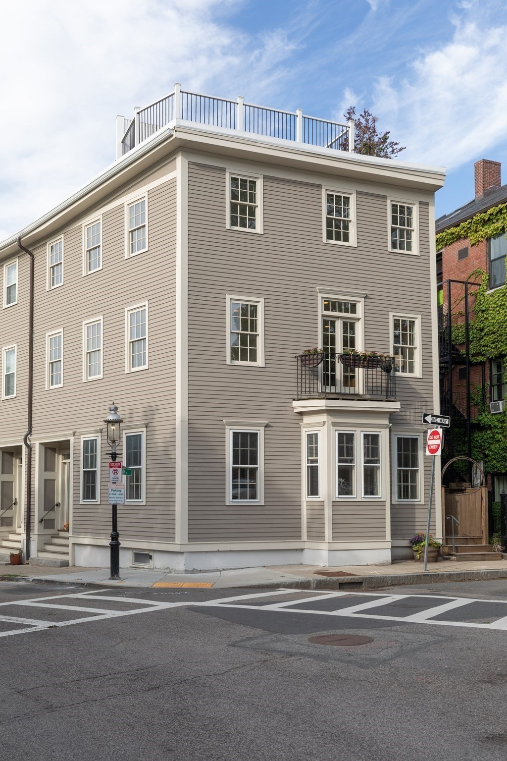 56 Park Street Property Photo 42