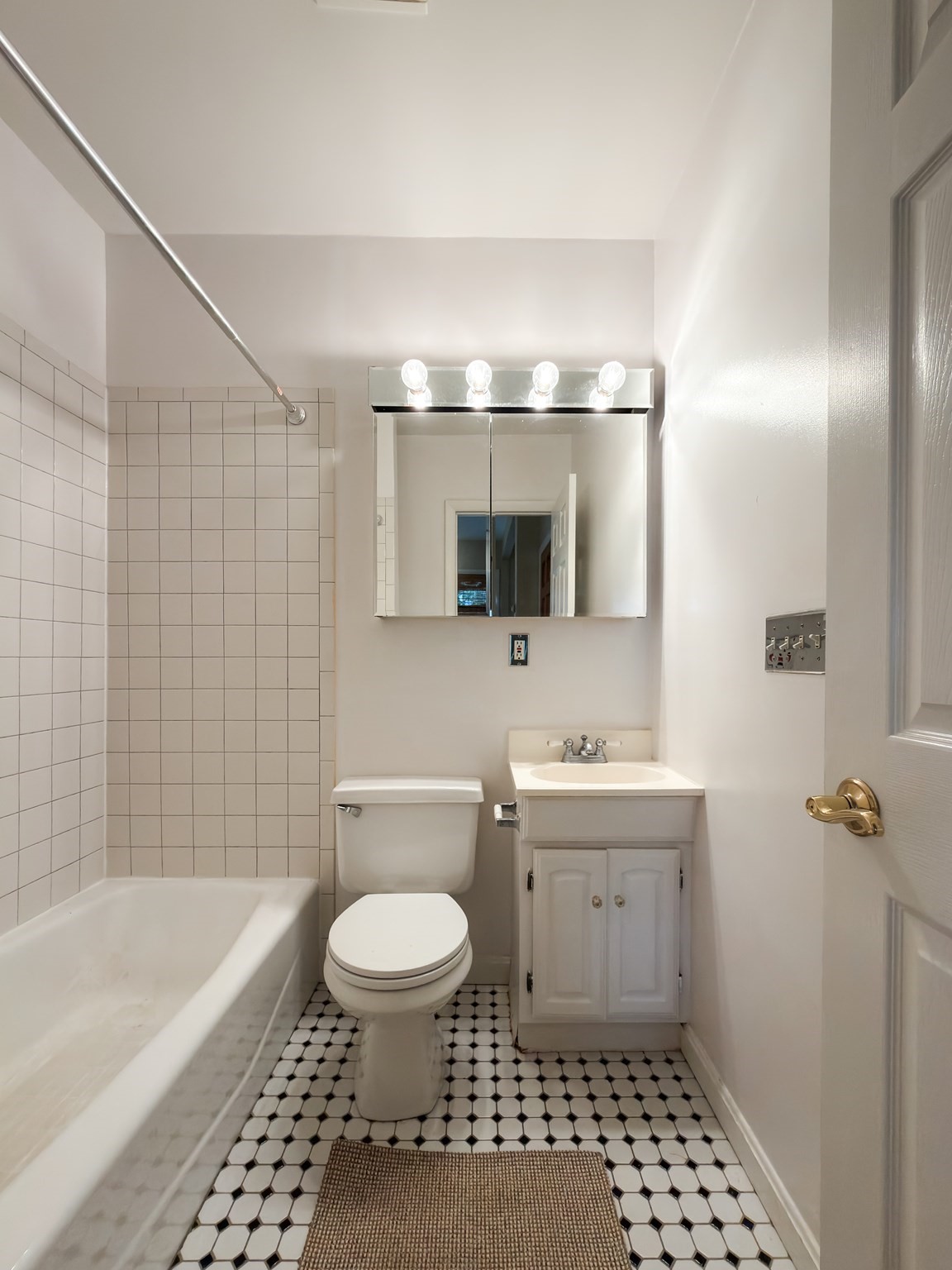 392 Norfolk St # 2 Property Photo 11