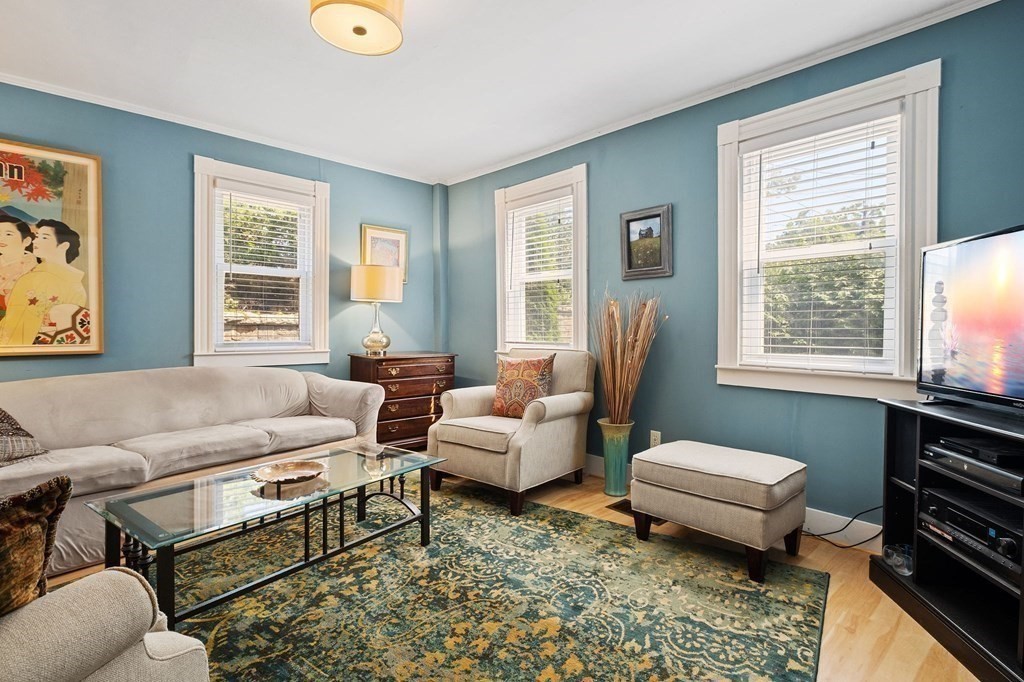 1302 Boylston St # 1 Property Photo 4