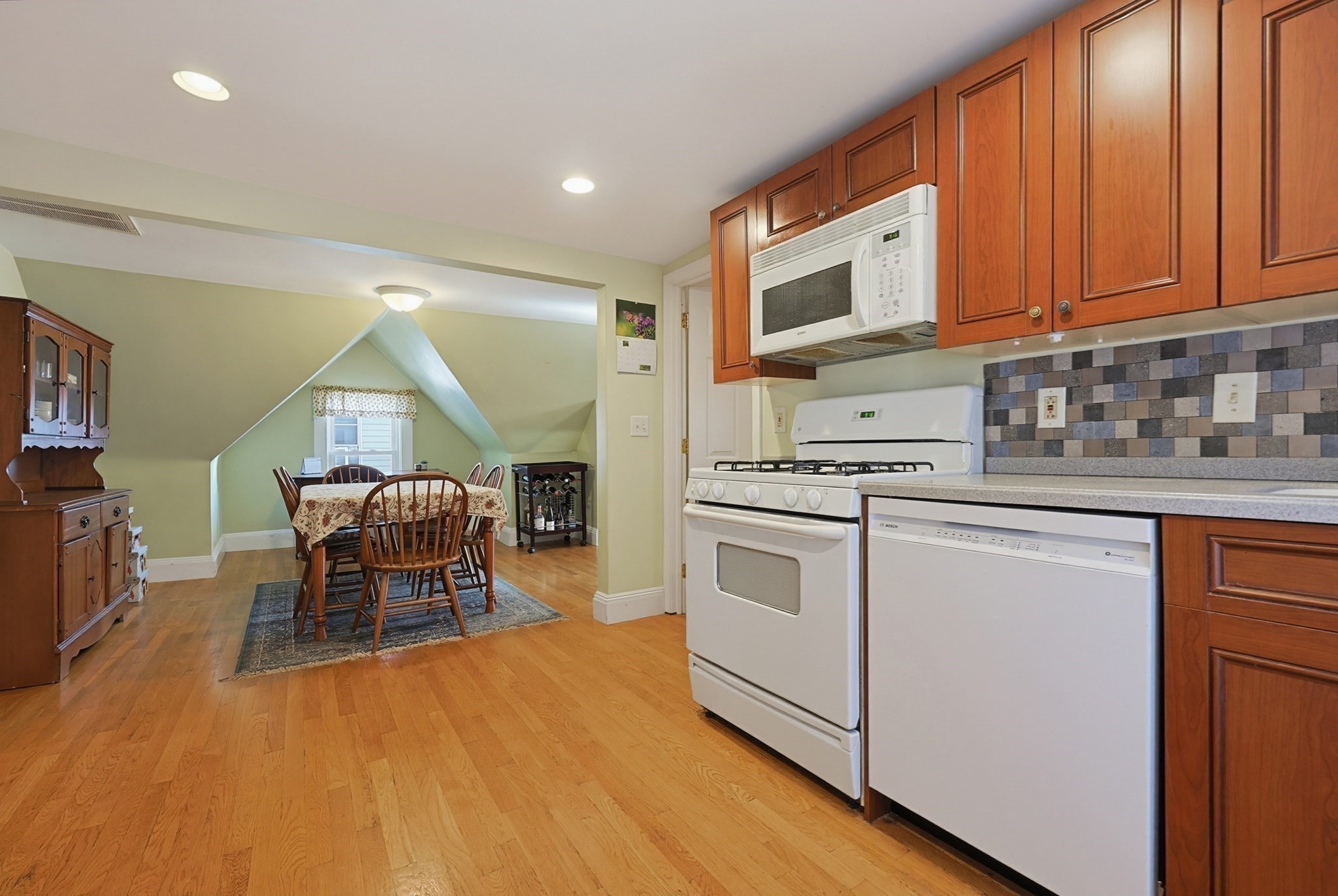 42 Cedar St # 3 Property Photo 23