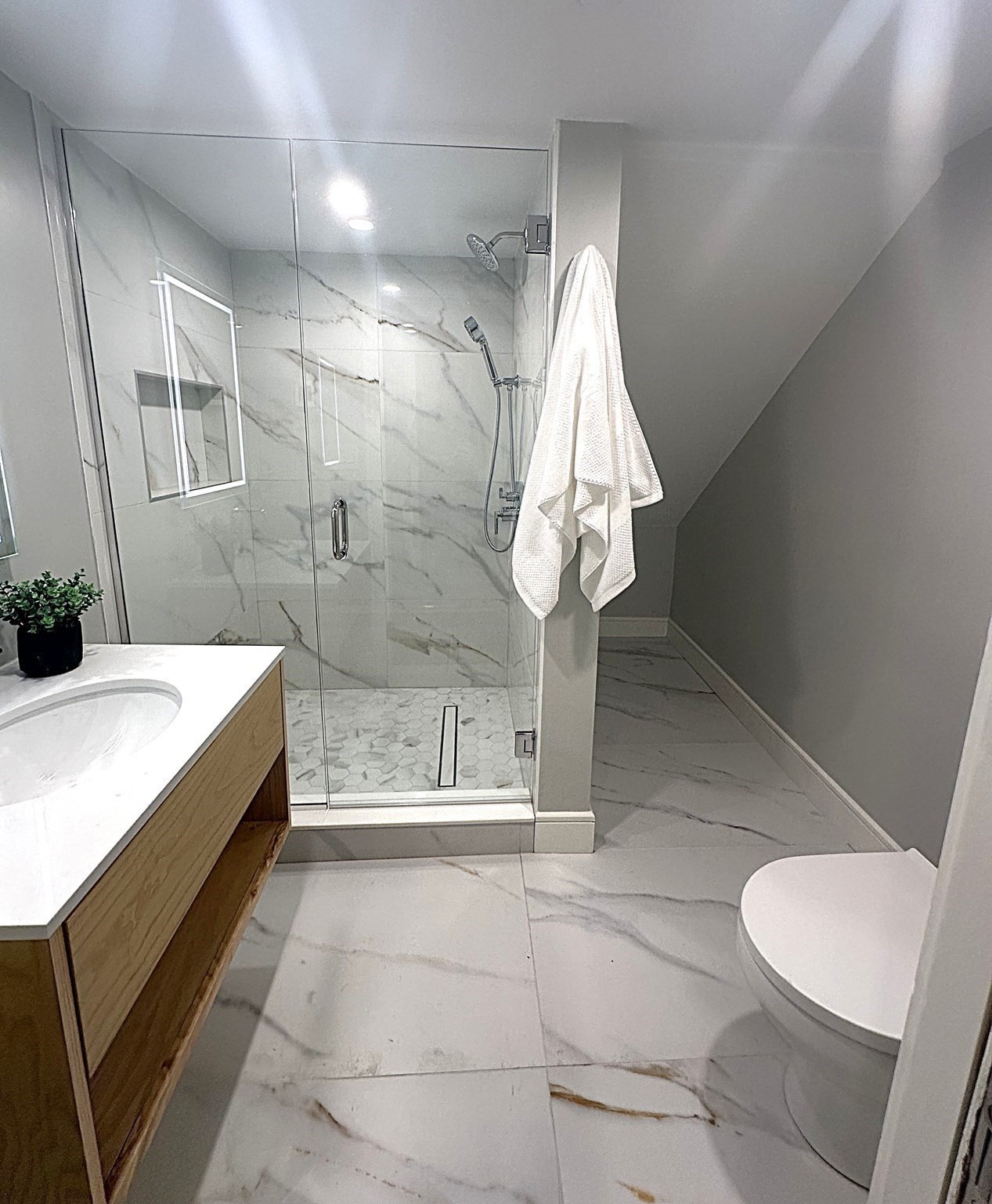 14 No. Bennet Street # 101 Property Photo 22